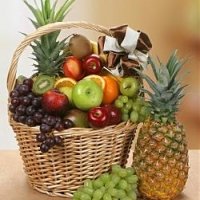 13 items Fruits basket